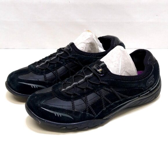Skechers Breathe Easy SN22474 Womens 8.5 M Walking Running Shoes Relaxed Black - Picture 1 of 7